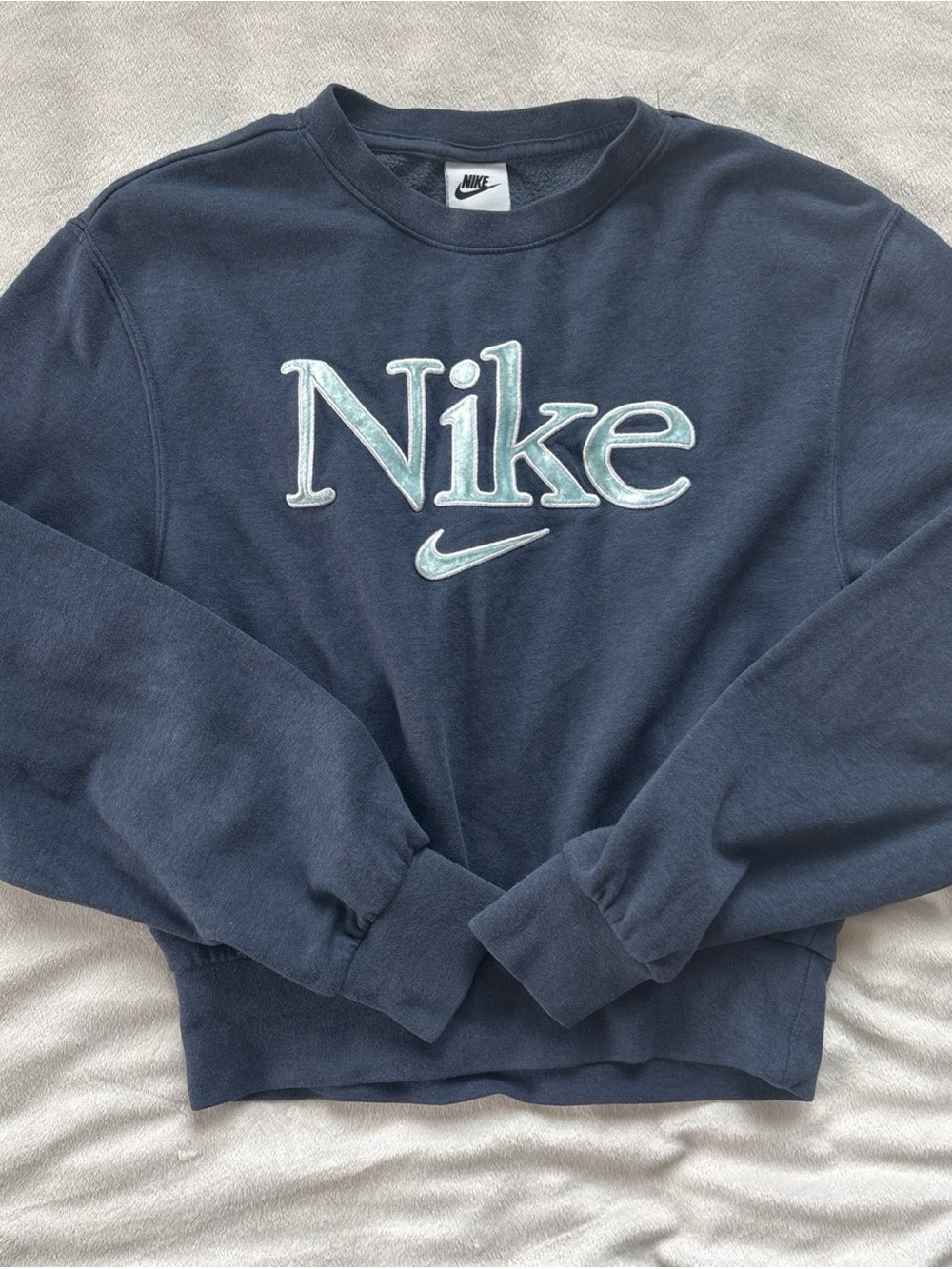 Nike Spellout Sweatshirt XS Navy Blue Chenille Embroidered Cropped Pullover